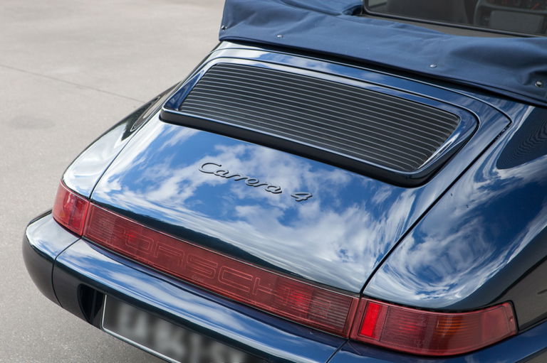 Porsche 964 Carrera 4