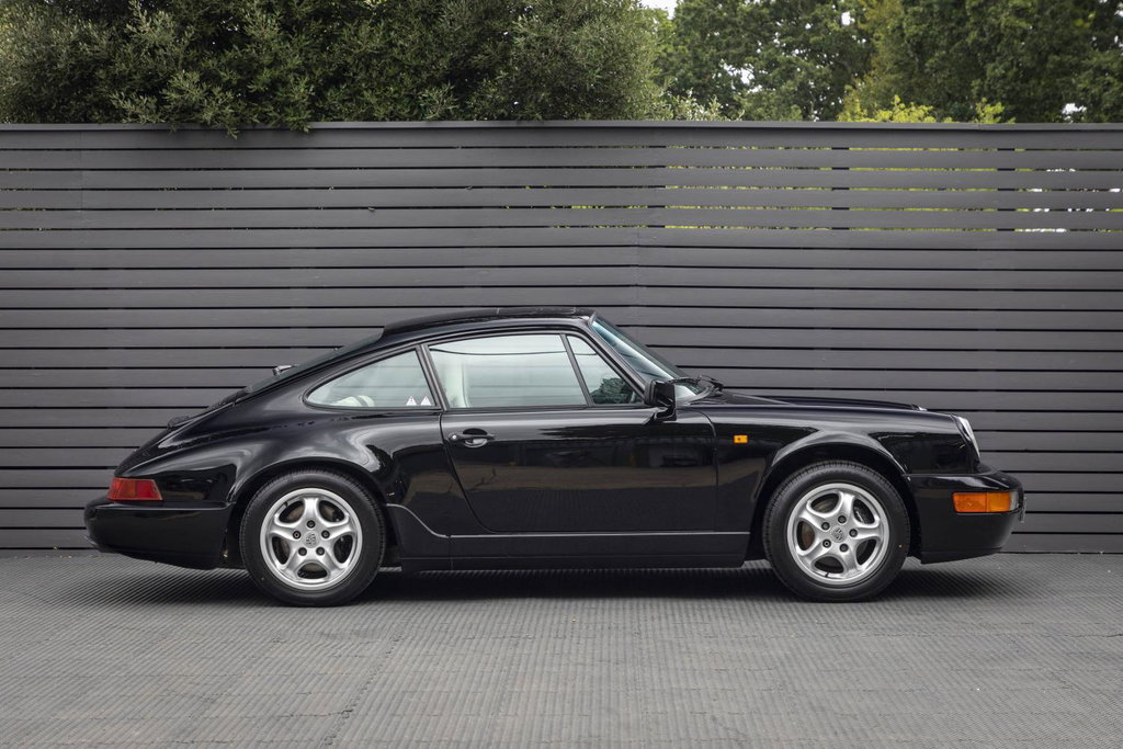 Porsche 964 Carrera 4