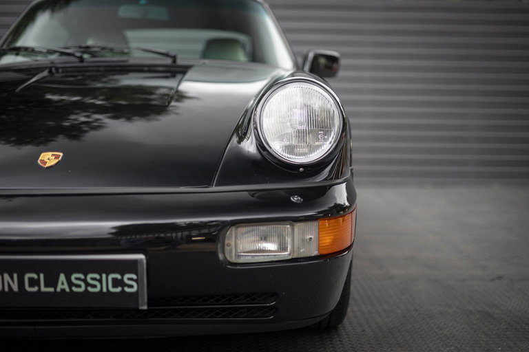 Porsche 964 Carrera 4