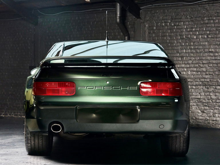 Porsche 968
