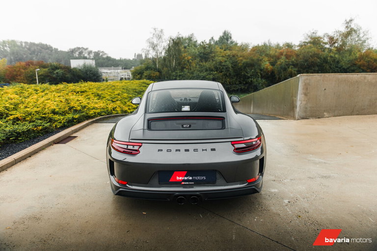 Porsche 991.2 GT3 Touring