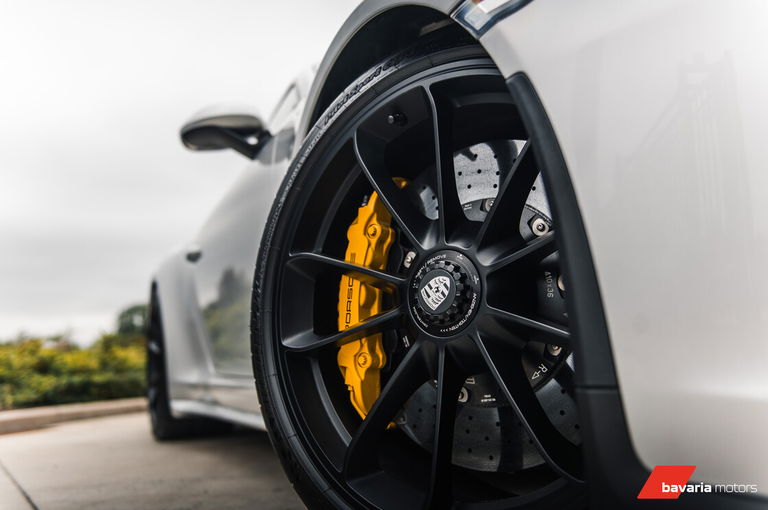 Porsche 991.2 GT3 Touring