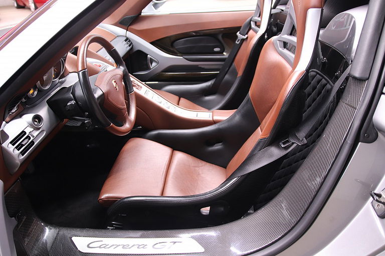 Porsche Carrera GT
