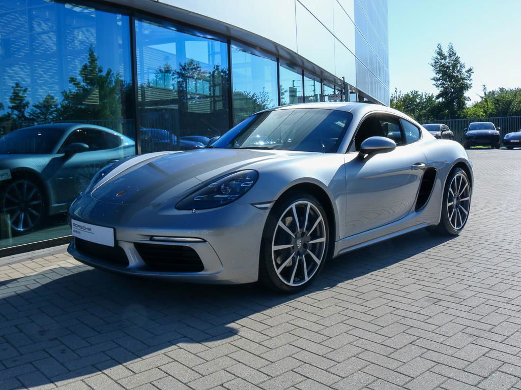 Porsche 718 Cayman
