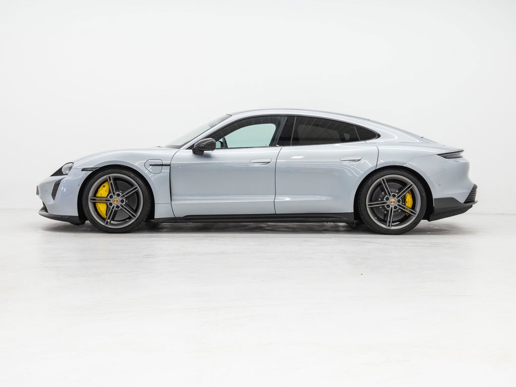 Porsche Taycan Turbo S