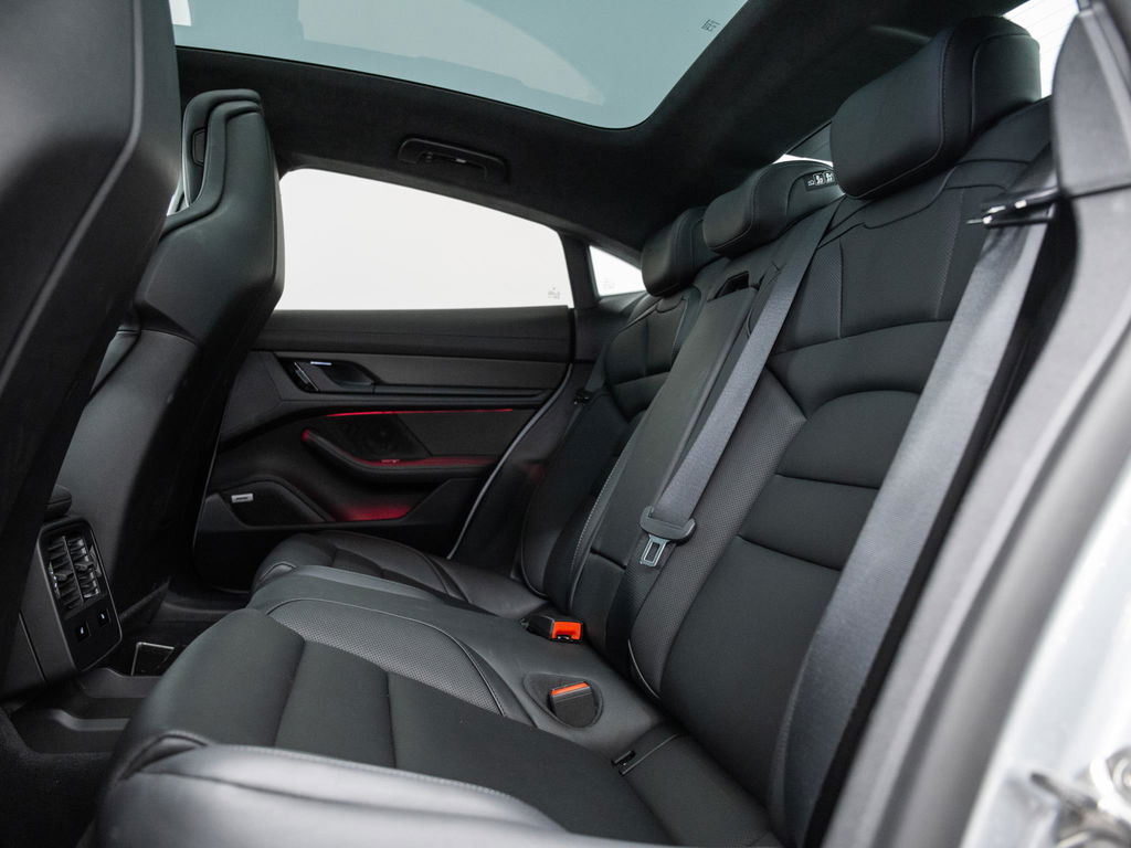 Porsche Taycan Turbo S