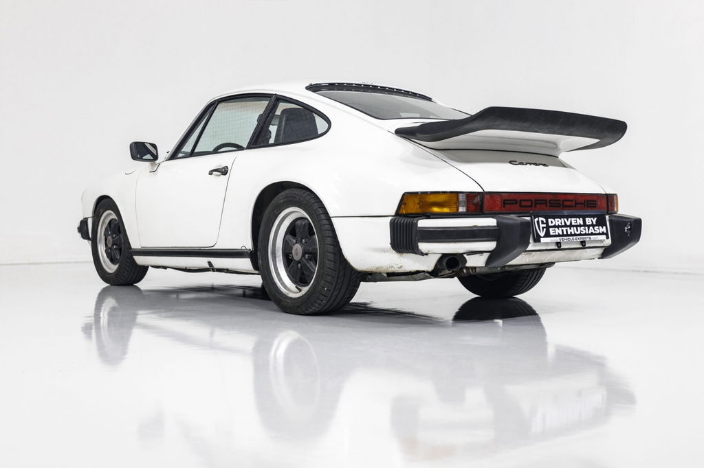 Porsche 911 Carrera 3.2 (US)