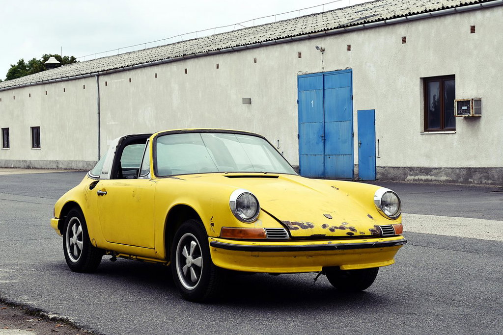 Porsche 911 S (F-Modell)