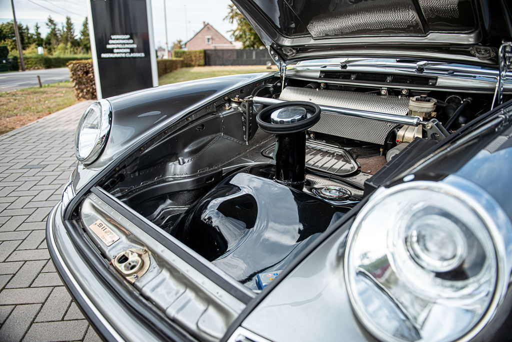 Porsche 911 Backdate