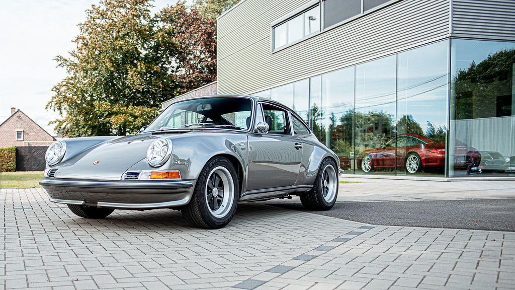 Porsche 911 Backdate