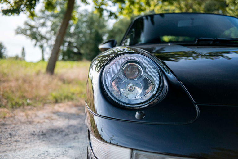 Porsche 993 Carrera 4S