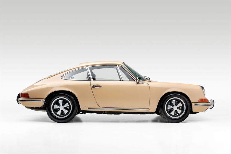 Porsche 911 T