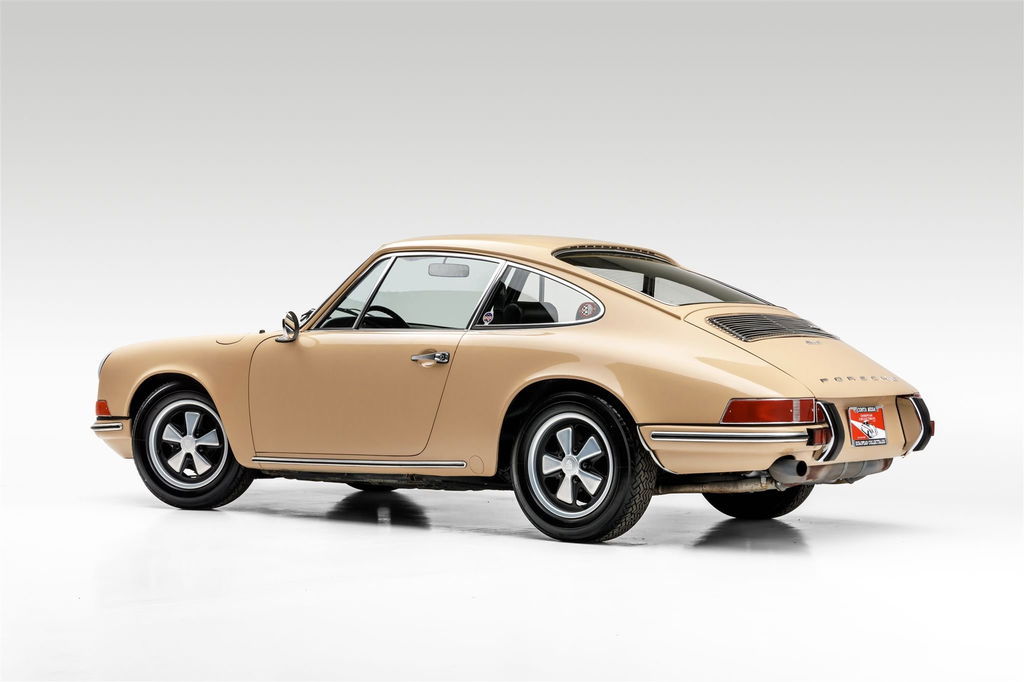 Porsche 911 T
