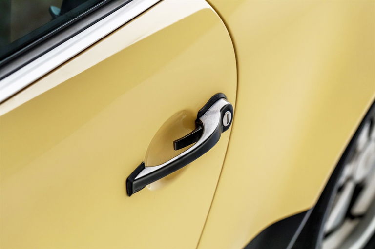 Porsche 911 Carrera (US)