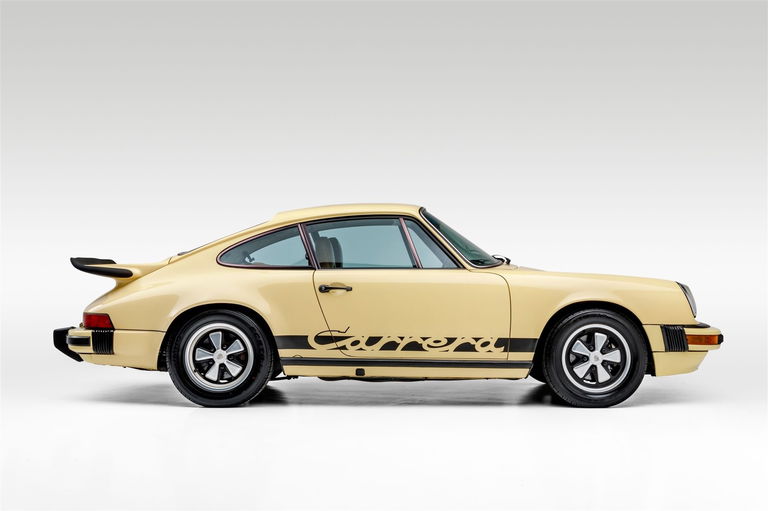 Porsche 911 Carrera (US)
