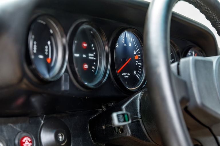 Porsche 911 Carrera (US)