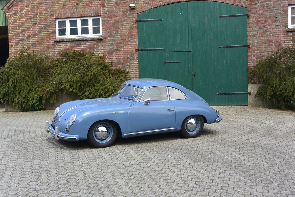 1955 Porsche 356 Pre-A 1500 Coupé in Azurblue for sale!