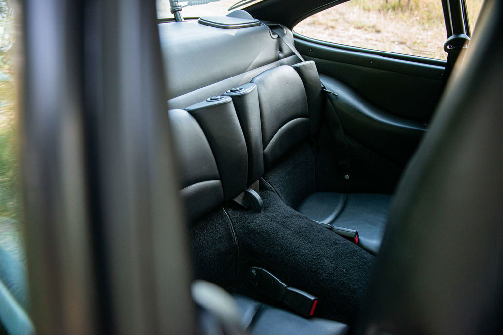 Porsche 993 Carrera 4S