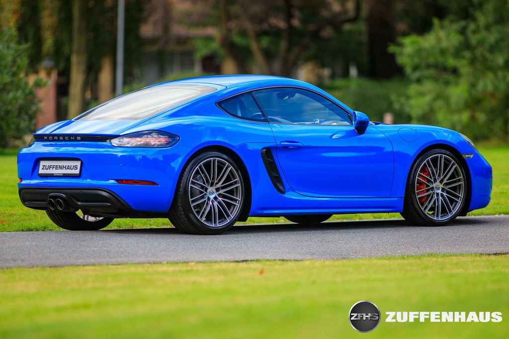 Porsche 718 Cayman S