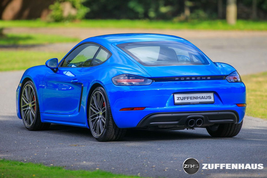 Porsche 718 Cayman S