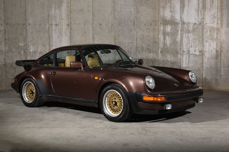 Porsche 911 Turbo 3.3 