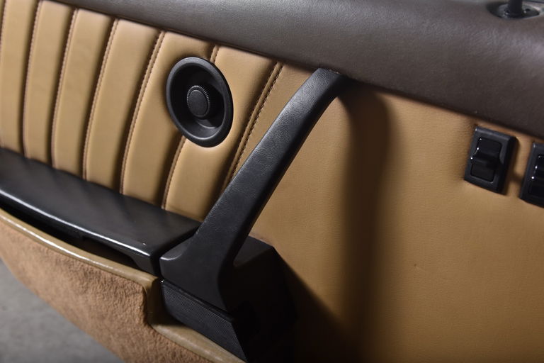 Porsche 911 Turbo 3.3 (US)