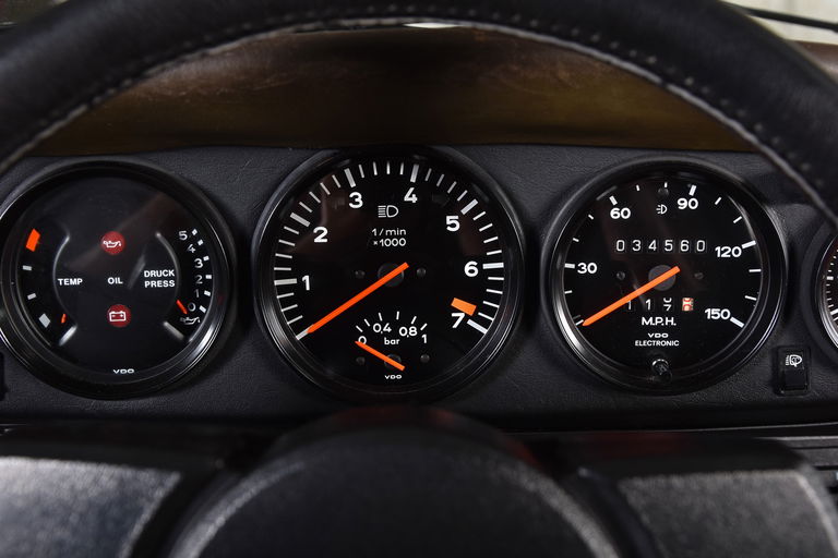 Porsche 911 Turbo 3.3 (US)