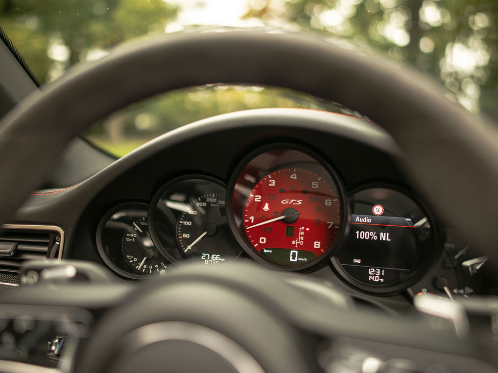 Porsche 991.2 Carrera GTS