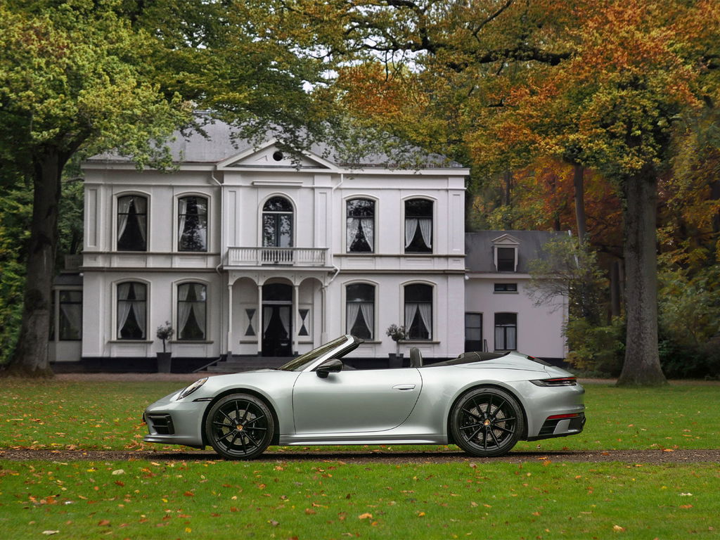 Porsche 992 Carrera 4S