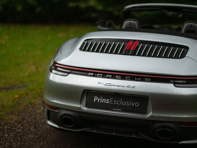 Porsche 992 Carrera 4S