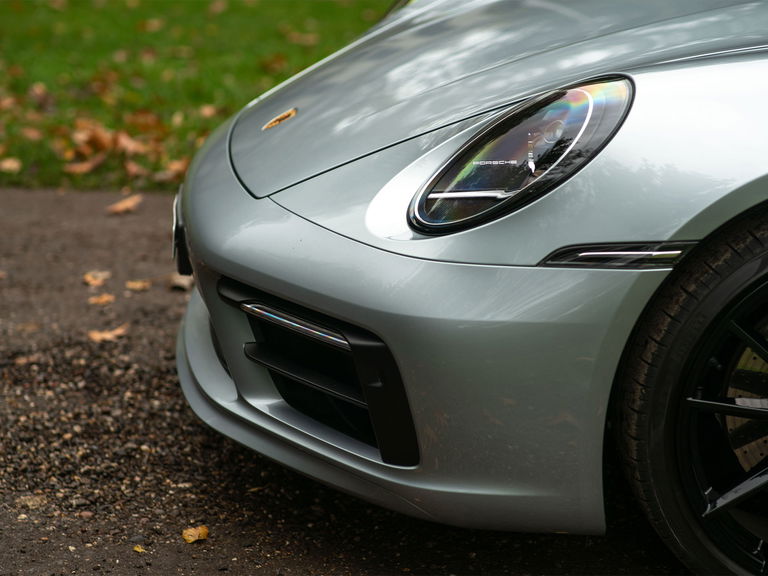 Porsche 992 Carrera 4S