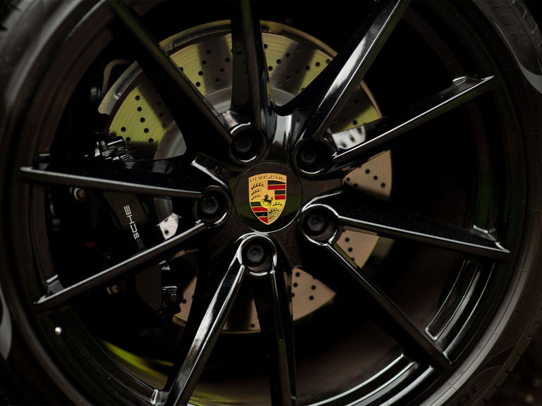 Porsche 992 Carrera 4S