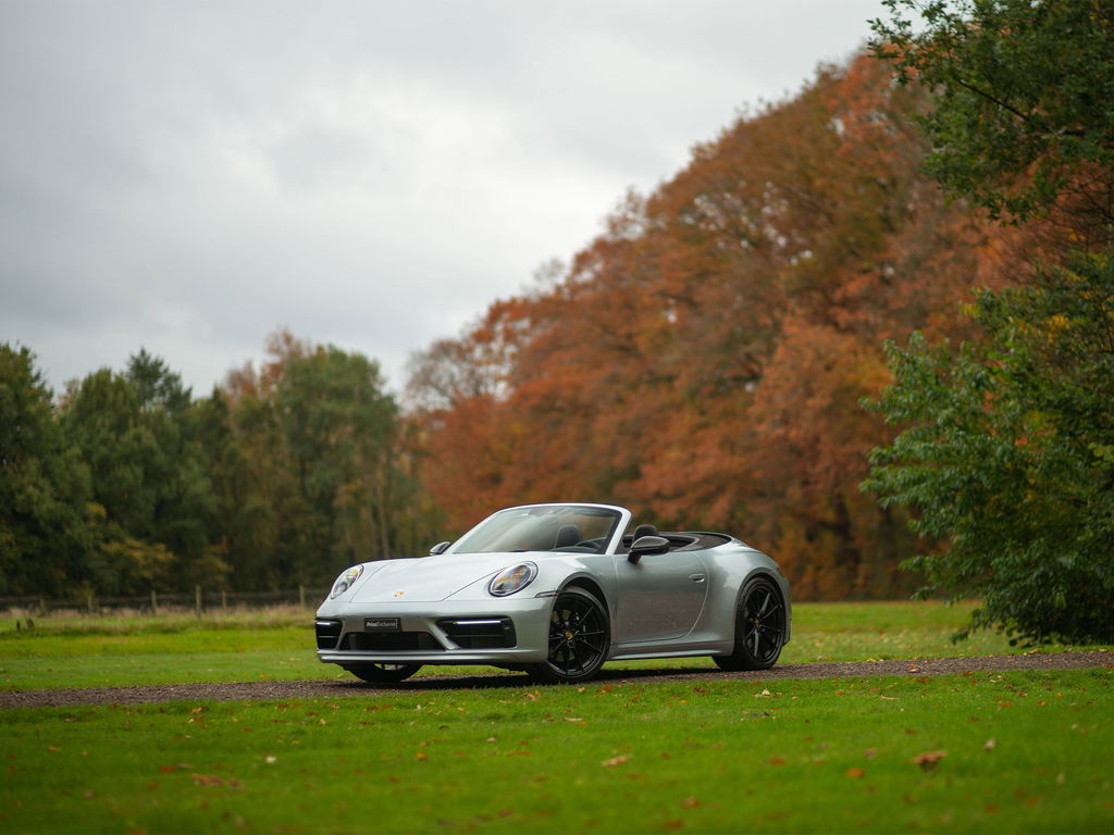 Porsche 992 Carrera 4S