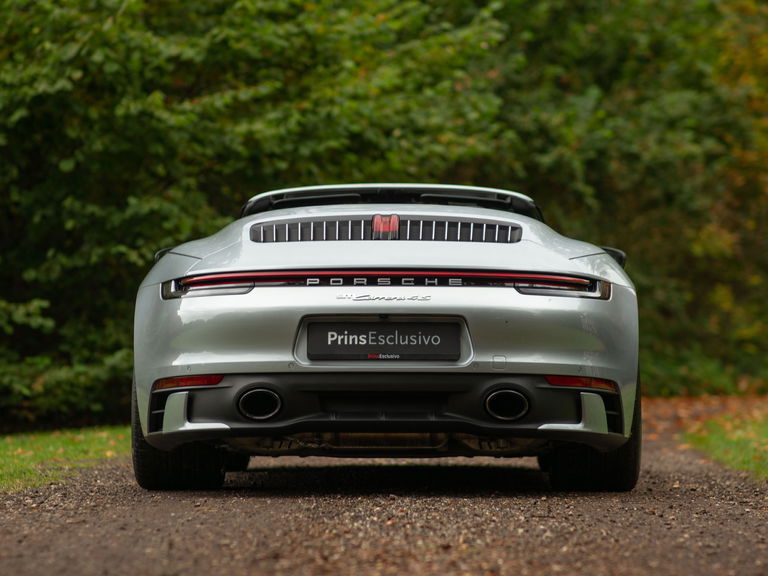 Porsche 992 Carrera 4S