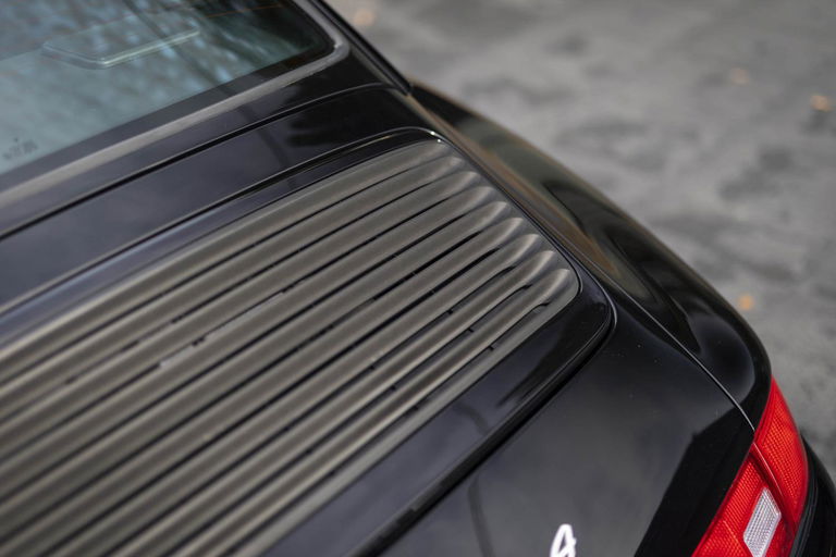 Porsche 993 Carrera 4