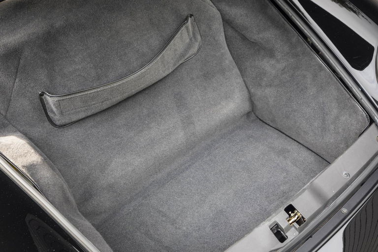 Porsche 993 Carrera 4