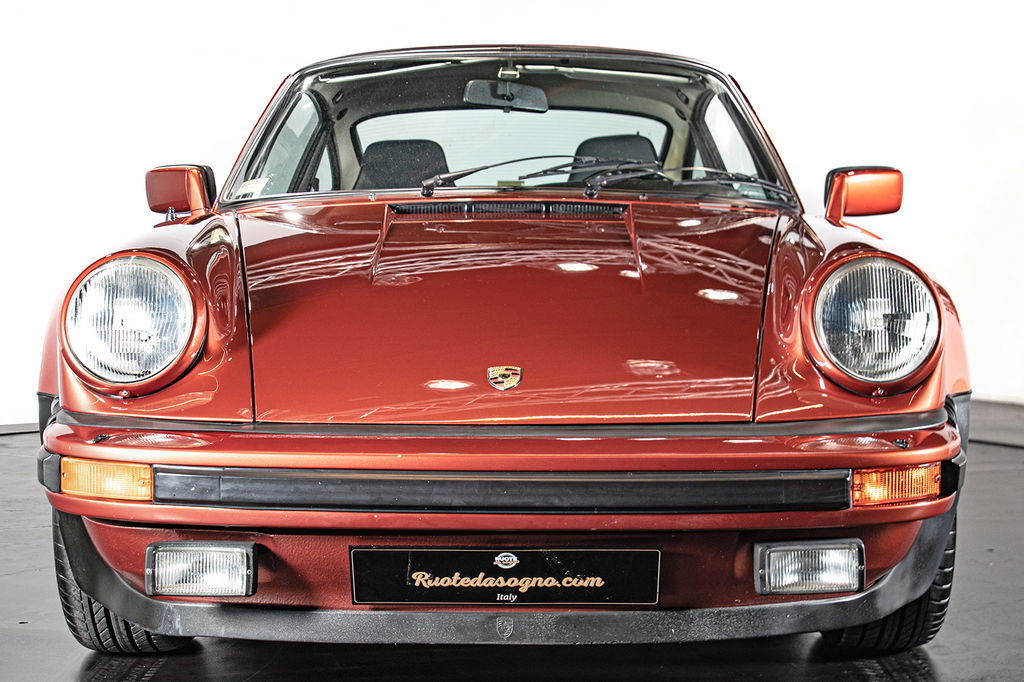 Porsche 911 Turbo 3.3