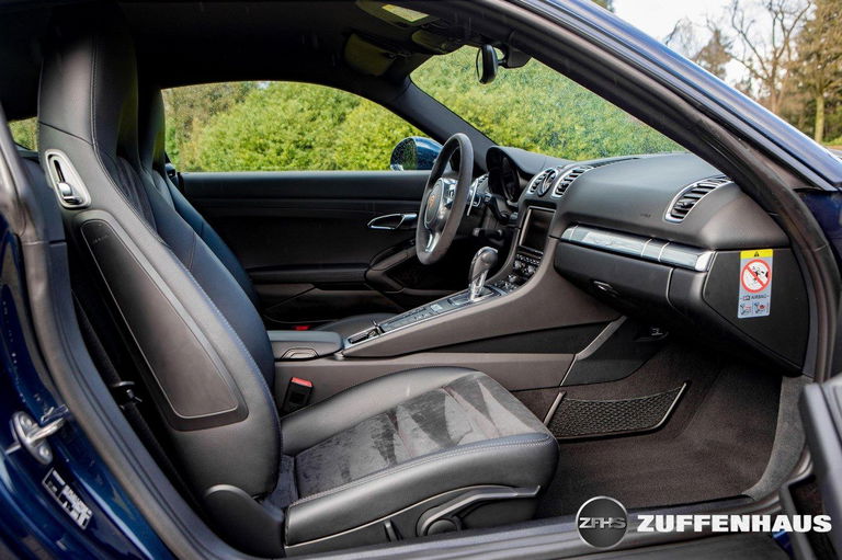 Porsche 981 Cayman S