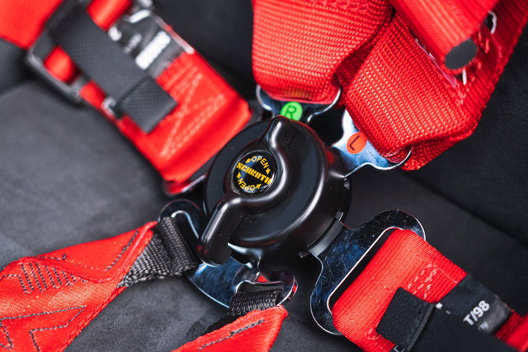 Porsche 981 Cayman GT4