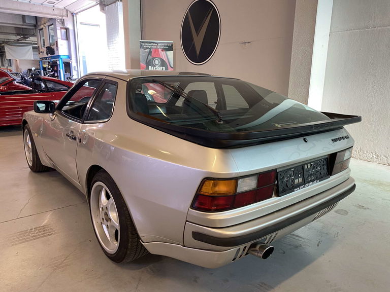 Porsche 944 S Coupé