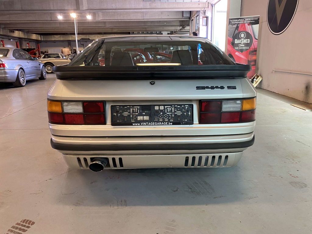 Porsche 944 S Coupé
