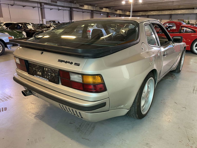 Porsche 944 S Coupé