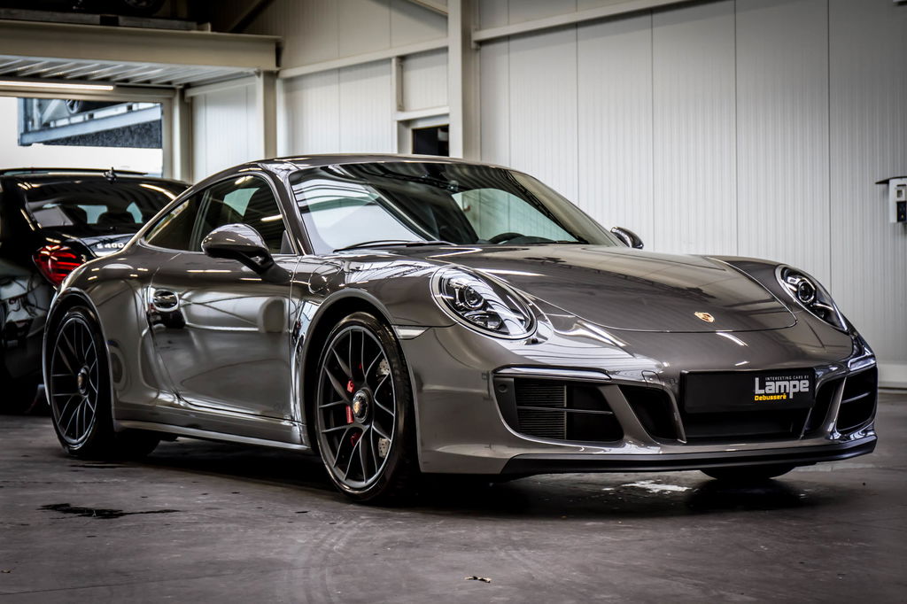 Porsche 991.2 Carrera GTS