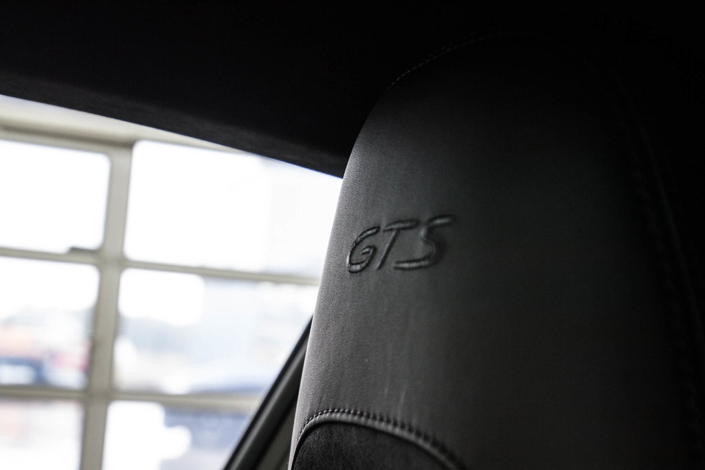 Porsche 991.2 Carrera GTS