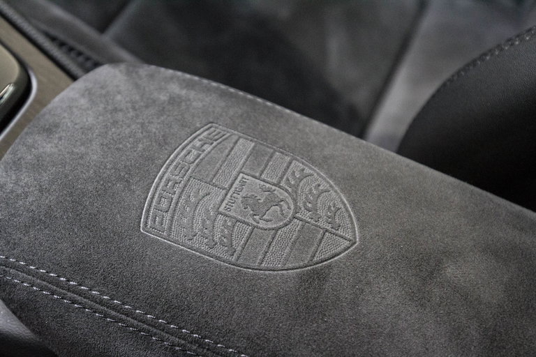 Porsche 991.2 Carrera GTS