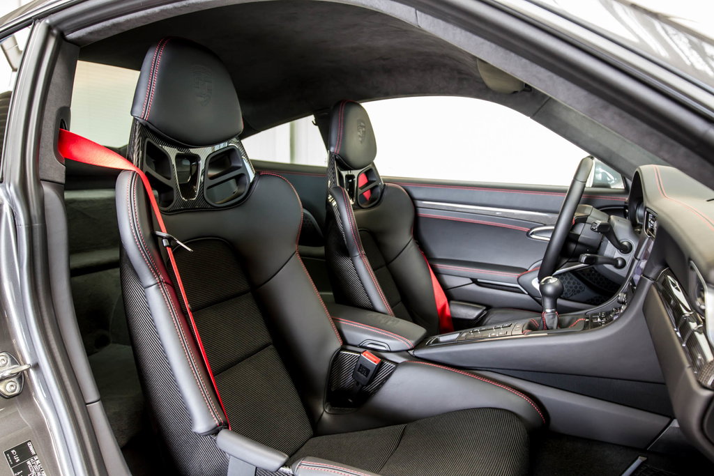 Porsche 991.2 GT3 Touring