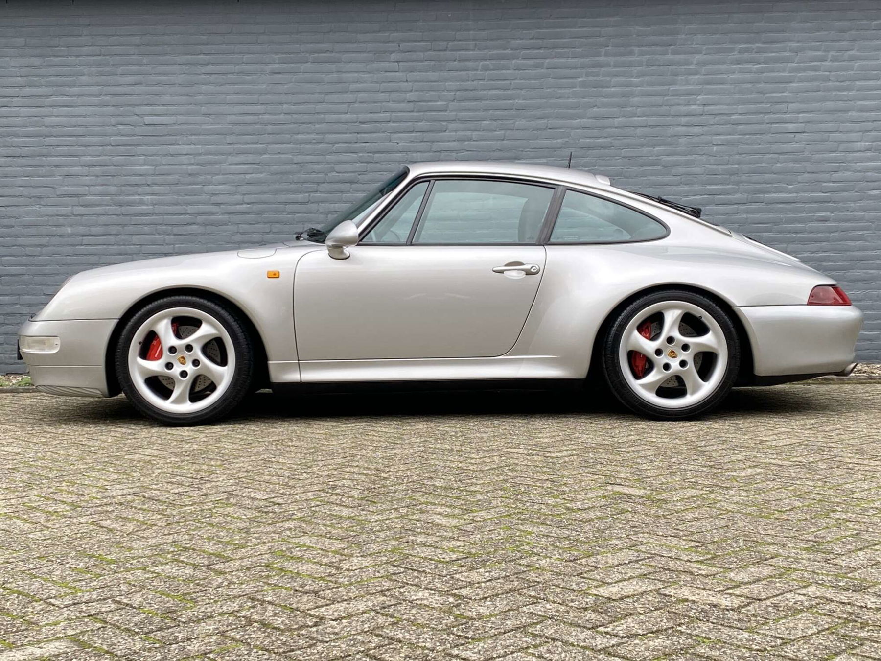 Porsche 993 Carrera 4S
