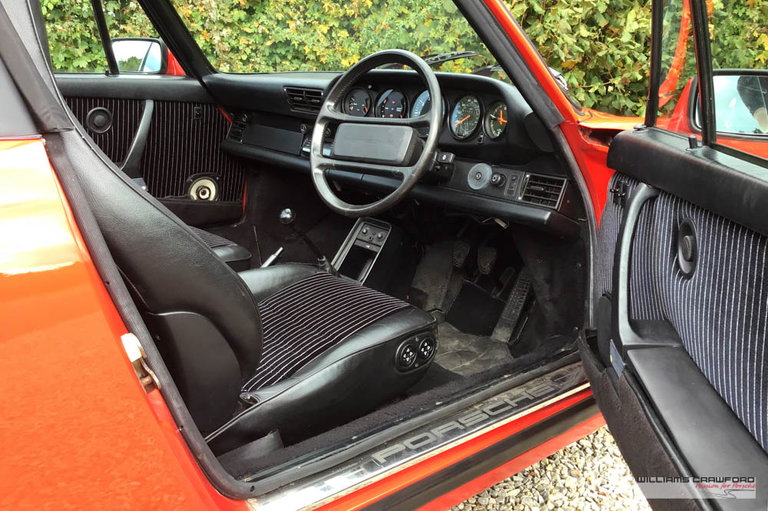 Porsche 911 Carrera 3.2