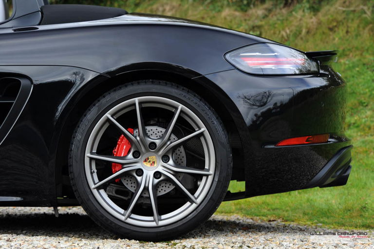 Porsche 718 Boxster S