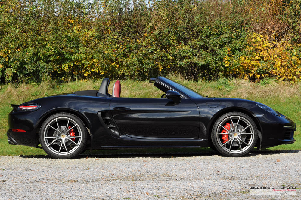 Porsche 718 Boxster S
